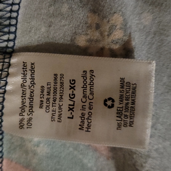 HOLIDAY TIME Christmas high rise fitted leggi… - Picture 7 of 15